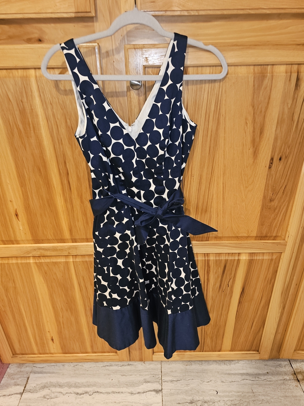 Nine West Navy and White Polka Dot V-Neck Mini Dress with Waist Tie